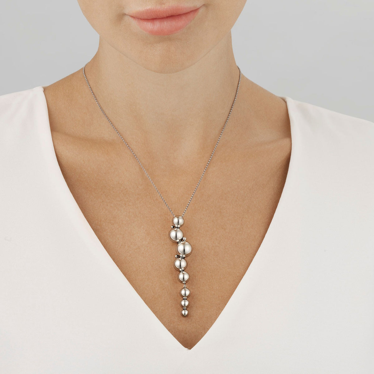 Moonlight Grapes Necklace with Pendant